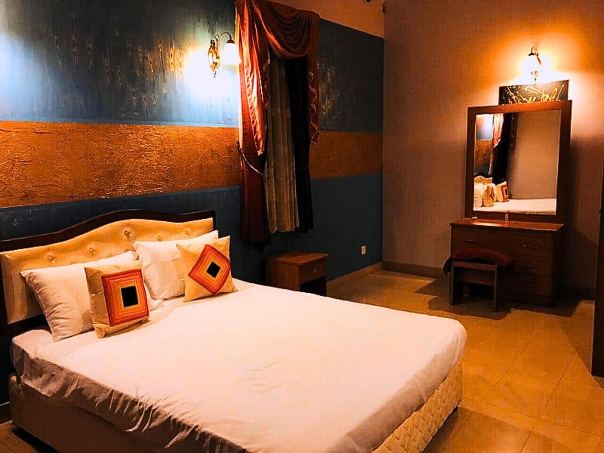 Ared Villa Katunayaka Extérieur photo