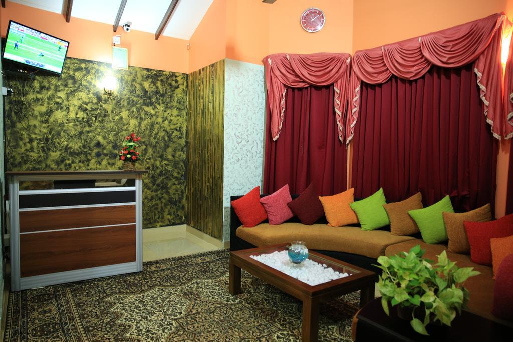 Ared Villa Katunayaka Extérieur photo